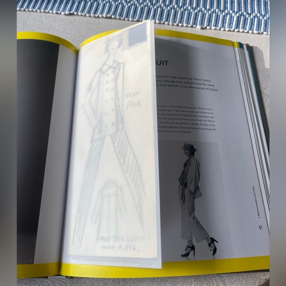 Designer coffee table book set - Picture 7 of 11